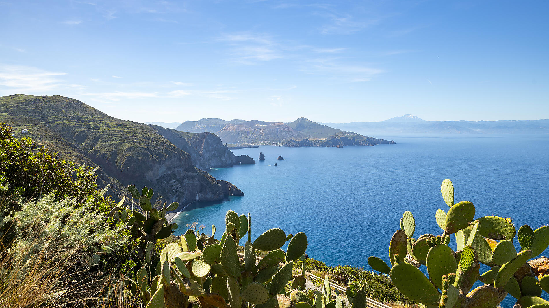 Italian shores and Isle of Beauty Italian shores and Isle of Beauty