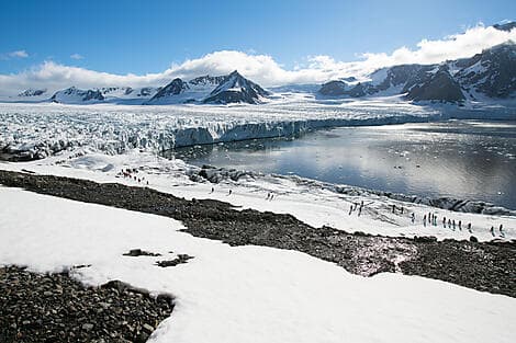 3 Aug 26 - Lilliehöök Glacier