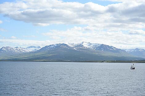 22 May 26 - Djúpivogur