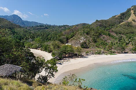 8 Dec 25 - Maumere, Flores