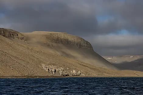10 Sept 27 > 9 Sept 27 - Devon Island, Nunavut