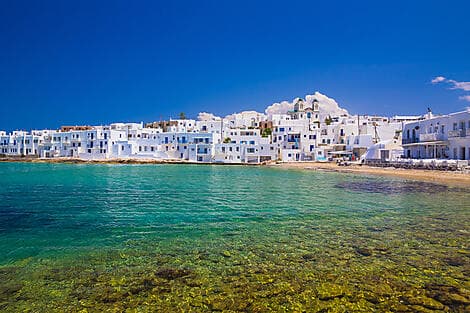 25 June 26 - Paros