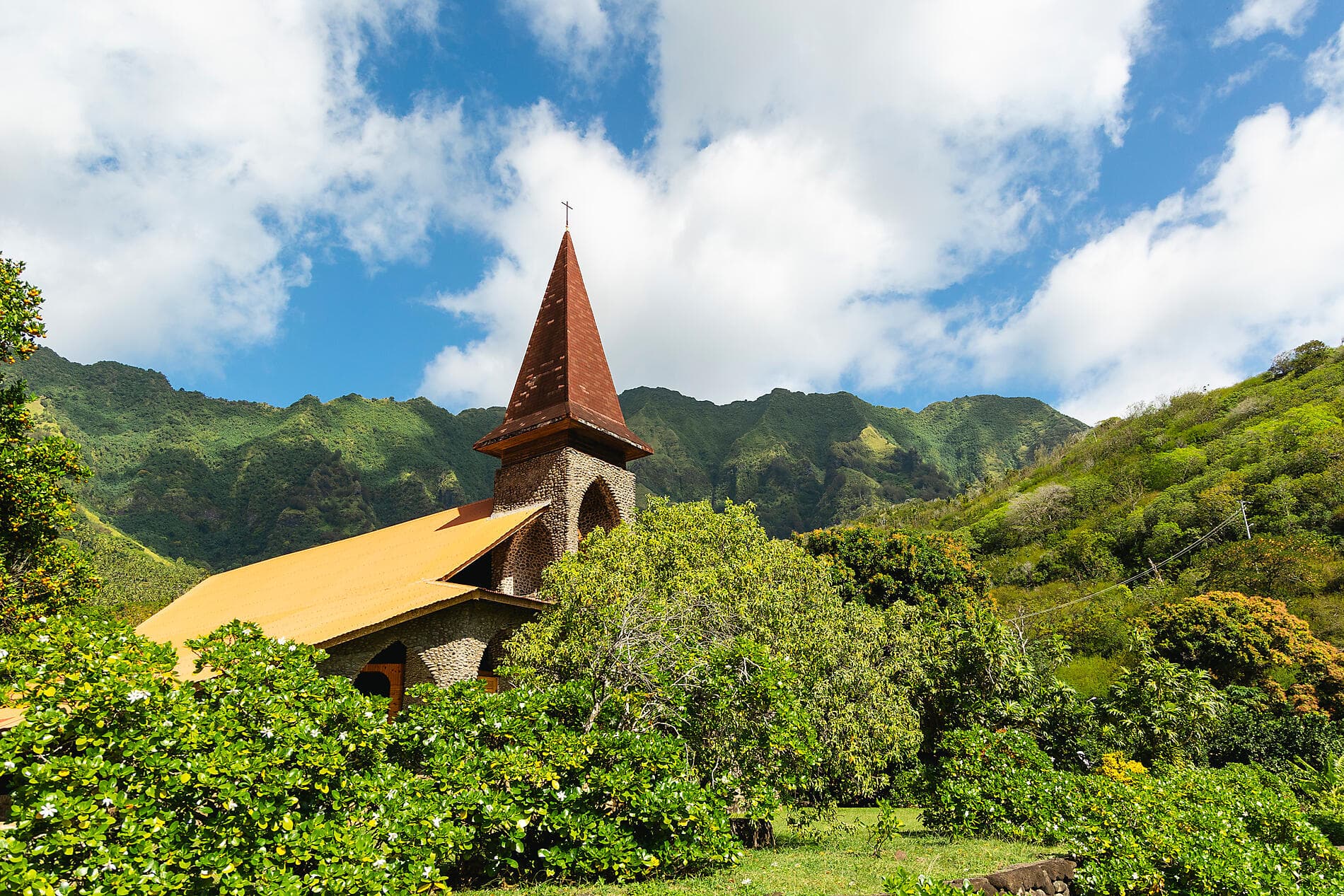 Polynesian Bliss: Marquesas, Tuamotu and Society Islands   