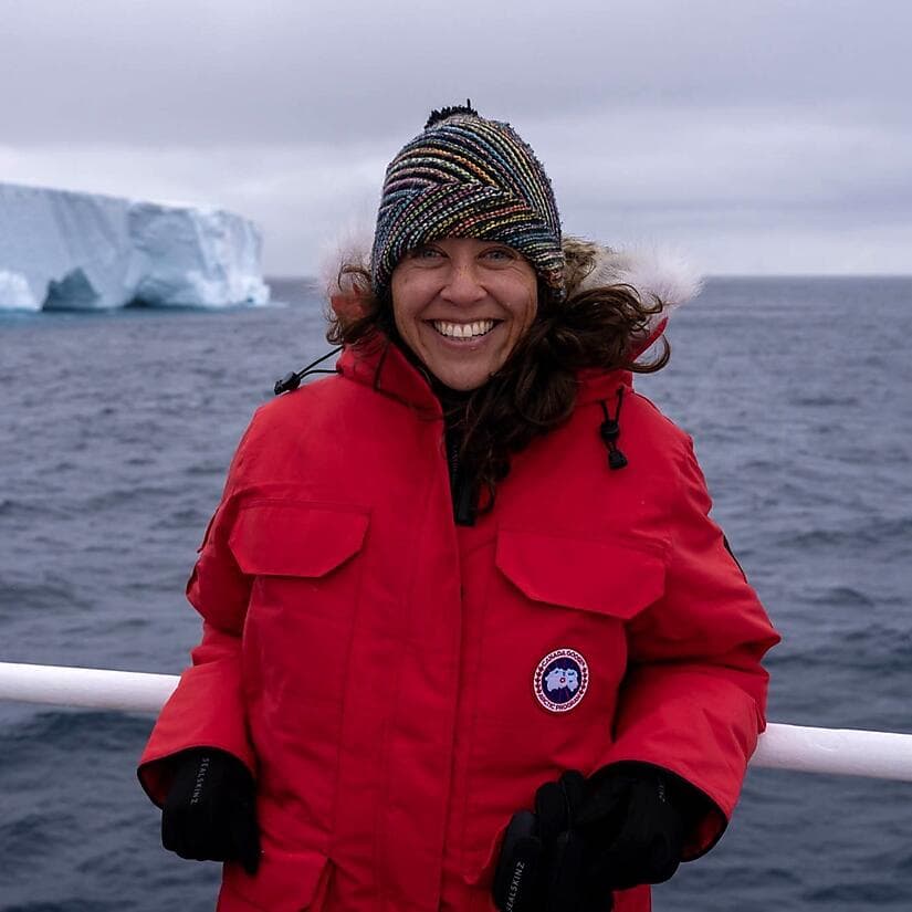 CC110926 TEC Longyearbyen-Reykjavik - Kate Wawatai Photo (Credit Steve Lawton).jpeg