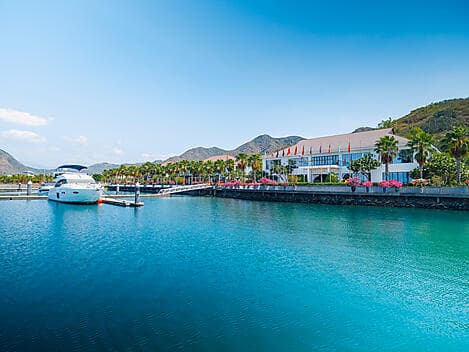 14 Feb 26 - Ana Marina (Nha Trang)