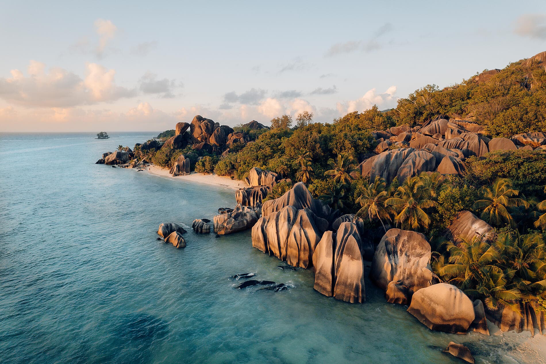 The essential Seychelles