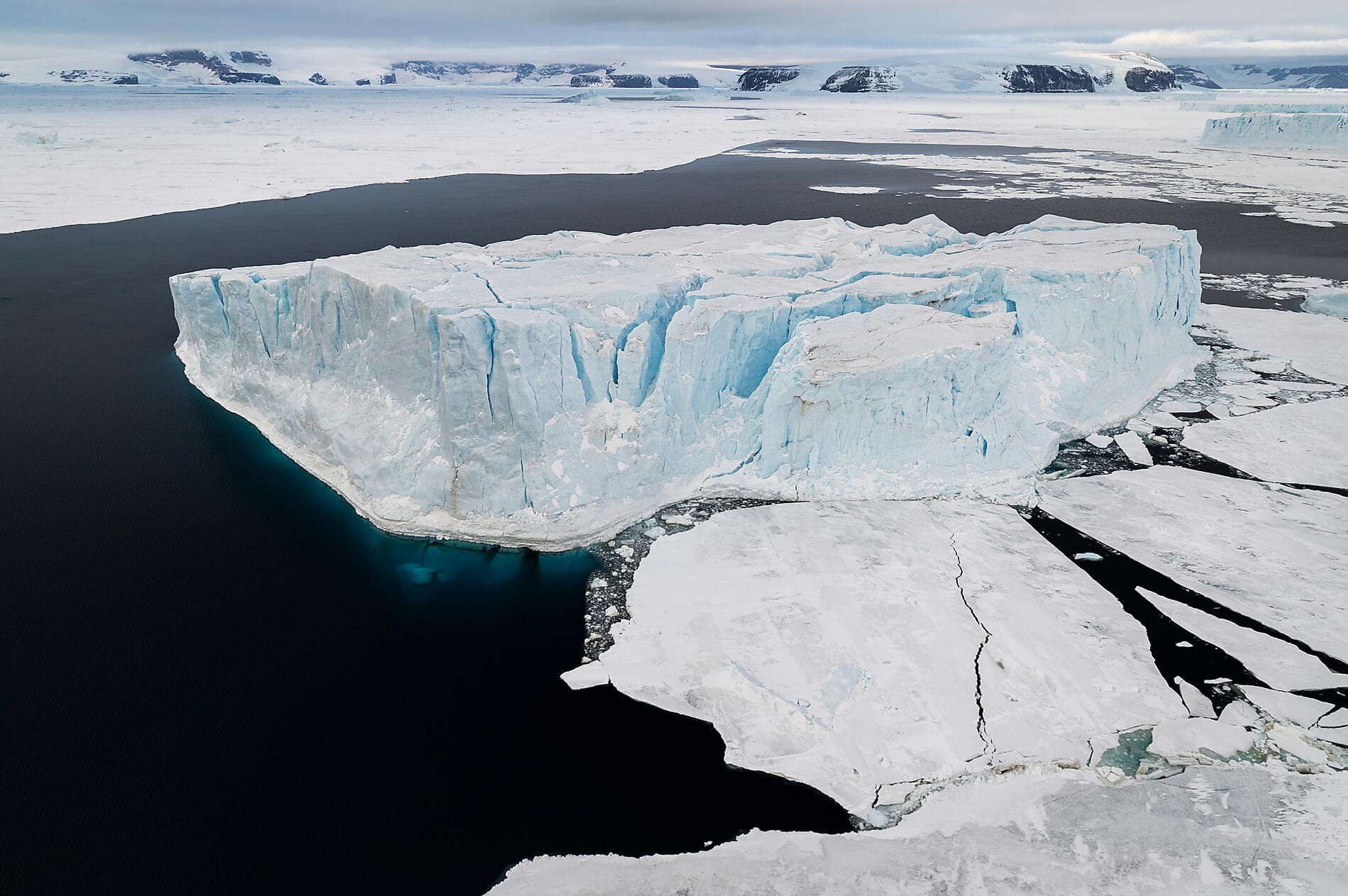 Antarctica: Ocean (Re)Imagined - with Woods Hole Oceanographic Institution 